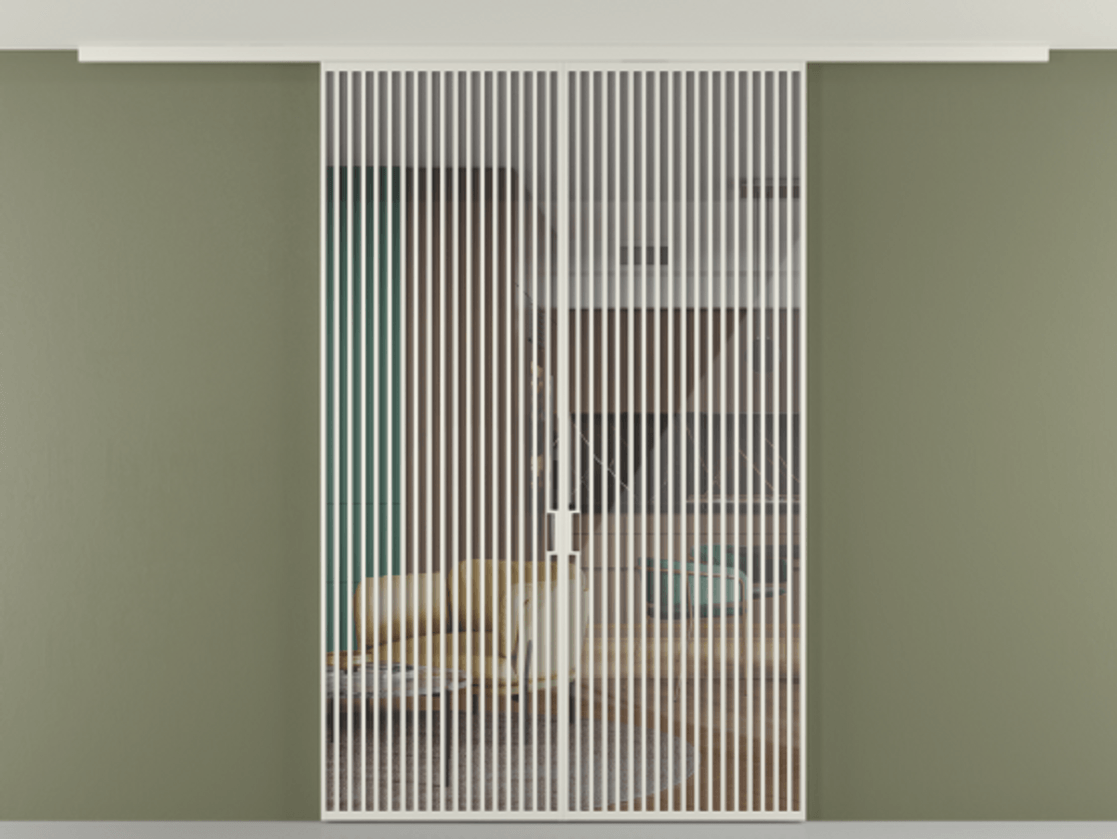 Перегородка Формато вдоль стены на потолок 2 створки АЛПР 040.06 Алюминий Белый Рефлективное прозрачное стекло "Стопсол", калёное Цена 23530 Br | Volhovec