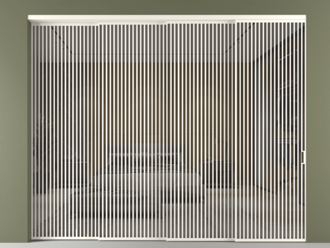 Перегородка Формато внутри проёма 4 створки с синхронным механизмом АЛПР 040.06 Алюминий пудровый белый Рефлективное серое стекло "Стопсол", калёное Цена 42930 Br | Volhovec