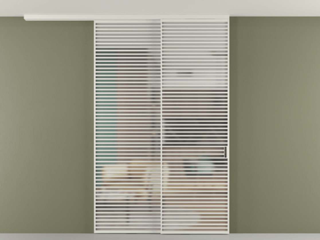 Перегородка Формато вдоль стены на потолок 2 створки с синхронным механизмом АЛПР 040.07 Алюминий Белый Сатинированное стекло "Мателюкс Кристал Вижн", калёное, матовое, каленое 6 мм Цена 27660 Br | Volhovec