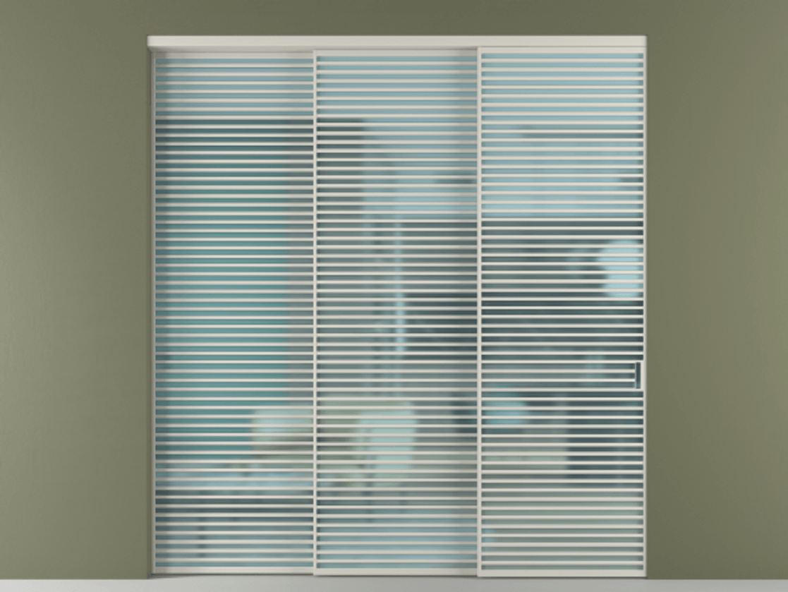 Перегородка Formato внутри проёма 3 створки с синхронным механизмом АЛПР 040.07 Алюминий тёплый серый Сатинированное голубое стекло, триплекс. Цена 31000 Br 1. Полотно 3 шт. (800/2100 мм)
2. Комплект установки раздвижной системы
3. Базовый комплект фурнитуры
4. Комплект фурнитуры телескопик синхро-2
5.Ручка RONDO
. Фабрика дверей Волховец 8 (800) 551 43 19 Перегородка Formato внутри проёма 3 створки с синхронным механизмом АЛПР 040.07 Алюминий тёплый серый Сатинированное голубое стекло, триплекс Цена 31000 Br | Volhovec