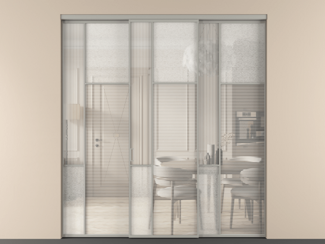 Перегородка Мозаик внутри проёма 3 створки АЛПР 041.11 Алюминий нейтральный серый Рифлёное стекло "Дюна", триплекс, 6 мм + Фактурное стекло "Лёд", триплекс Цена 19540 Br | Volhovec