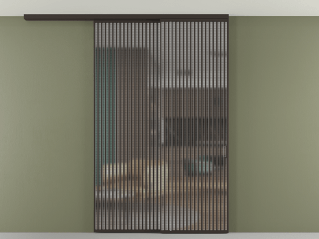 Перегородка Formato вдоль стены на потолок 2 створки с синхронным механизмом АЛПР 040.06 Алюминий антрацит Декоративное стекло с сеткой "Mesh silver", триплекс Цена 24770 Br | Volhovec