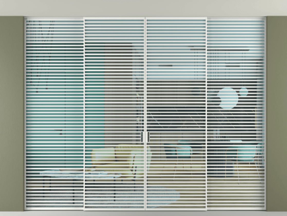 Перегородка Formato внутри проёма скрытое крепление в потолок 4 створки АЛПР 040.07 Алюминий белоснежный Прозрачное голубое стекло, триплекс Цена 42900 Br | Volhovec