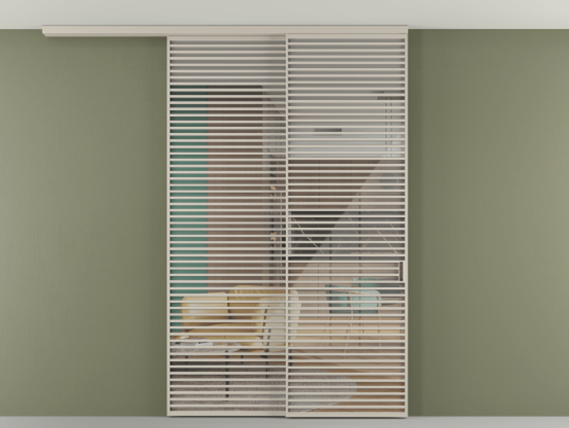 Перегородка Формато вдоль стены на потолок 2 створки с синхронным механизмом АЛПР 040.07 Алюминий светло-бежевый Рефлективное прозрачное стекло "Стопсол", калёное Цена 29010 Br | Volhovec