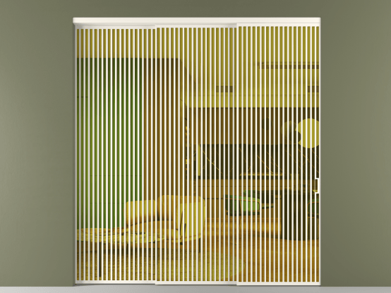 Алюминевая перегородка vn3_06_ Алюминий пудровый белый Прозрачное жёлтое стекло, триплекс, 6мм. Цвет Алюминий пудровый белый. Материал Алюминий в эмали. Коллекция Перегородка Формато внутри проёма 3 створки с синхронным механизмом. Картинка.